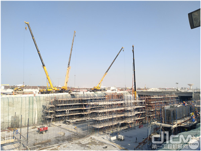 徐工助力卡塔尔世界杯体育场馆建设