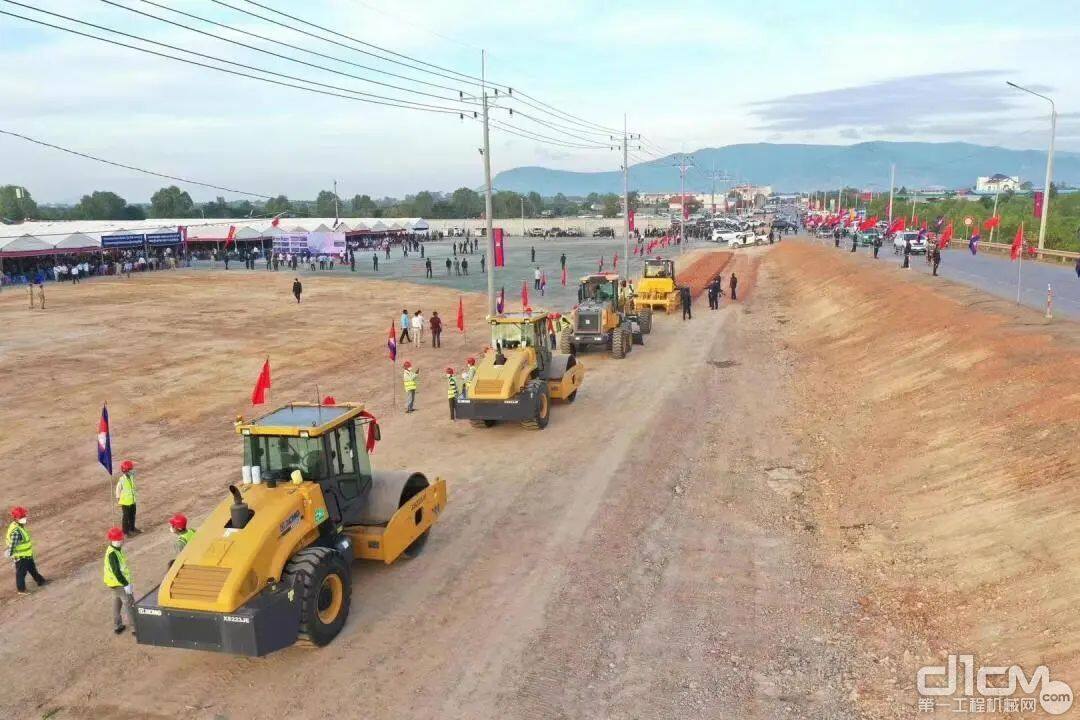 柬埔寨31号和33号公路升级改造项目开工典礼