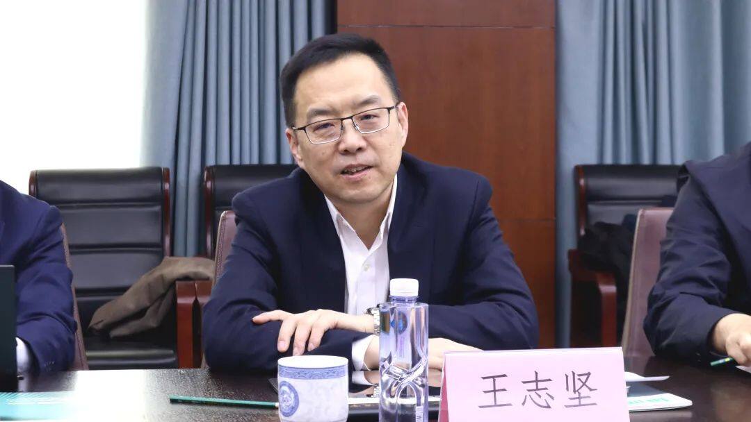 中国重汽集团党委书记,总经理王志坚