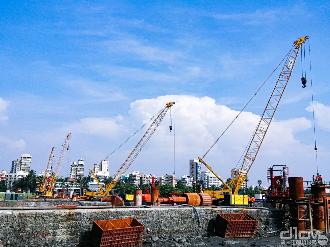 徐工助力印度最长跨海大桥 (MTHL)建设