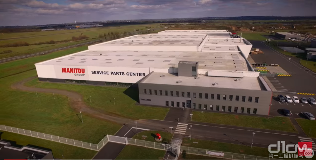 曼尼通集团位于法国总部Ancenis的零配件物流中心的全新自动化仓库