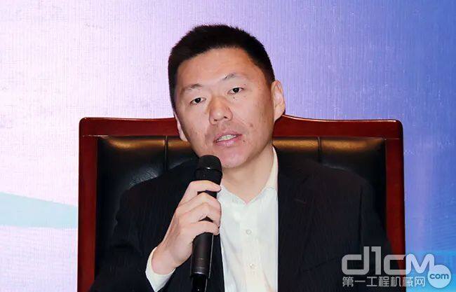 徐州徐工矿业机械有限公司总经理助理、技术总监谢和平