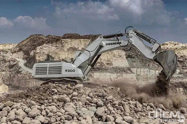 250吨级矿用开掘机秉持者，利勃海尔R 9300高赋能上市开售！