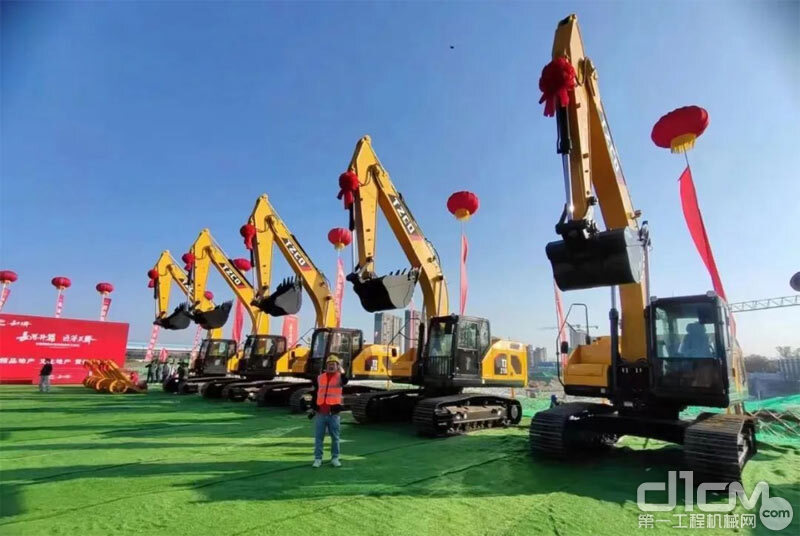 太重TZ210挖掘机助力陕西用户重大项目开工