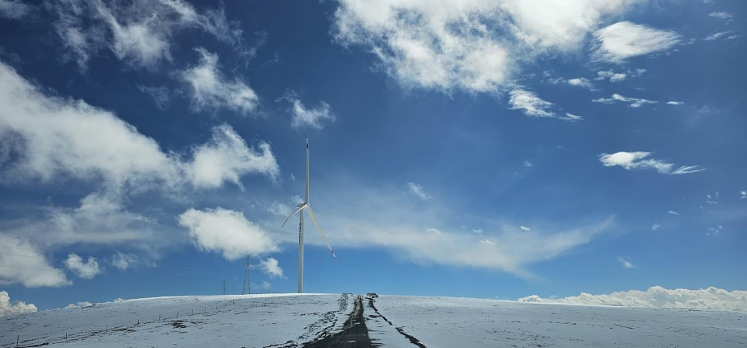 中联重科起重机建设雪域高原