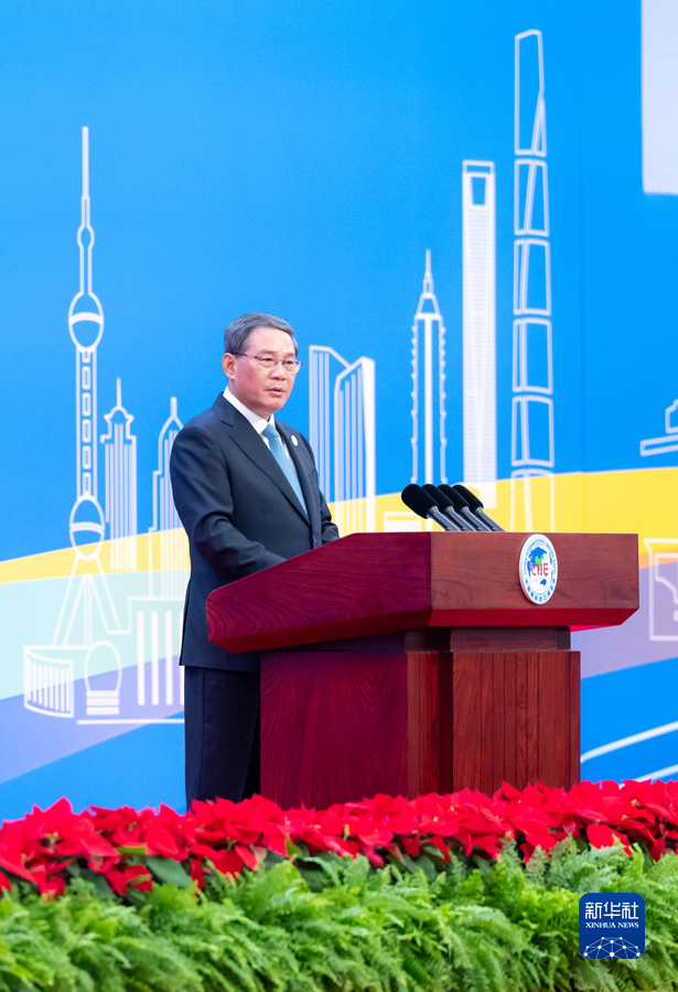 中交集团党委副书记、总经理王海怀参加博览会开幕式
