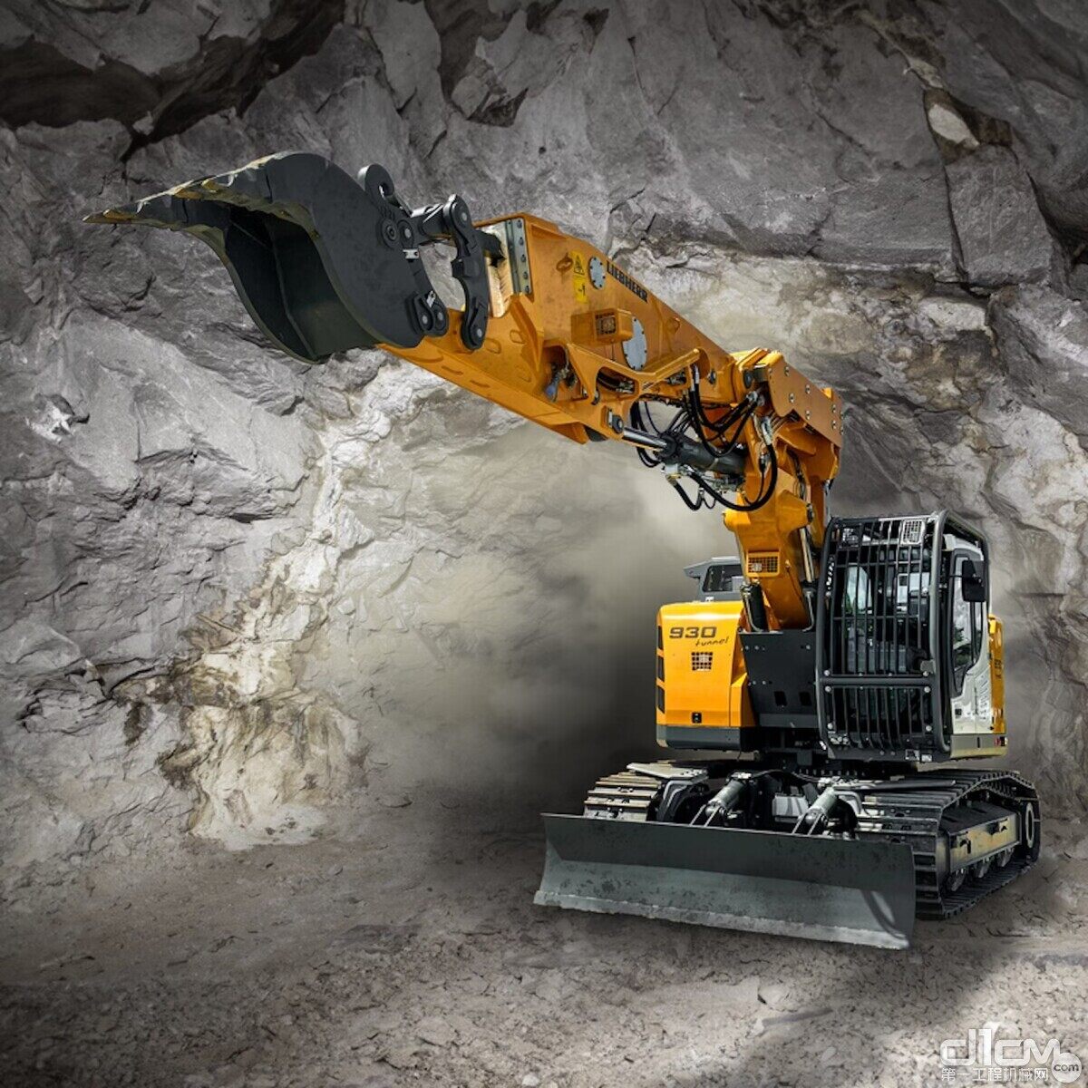 利勃海尔推出用于果真施工的R 930隧道履带式开掘机