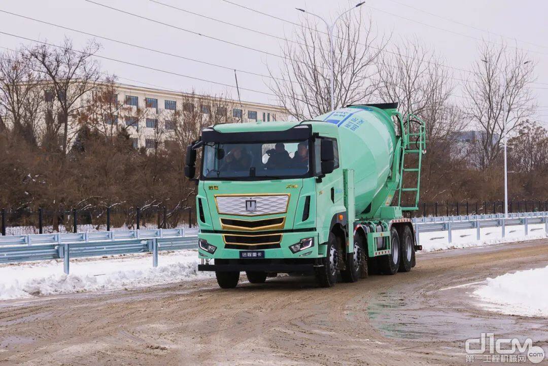 远程X7M醇氢电动搅拌车