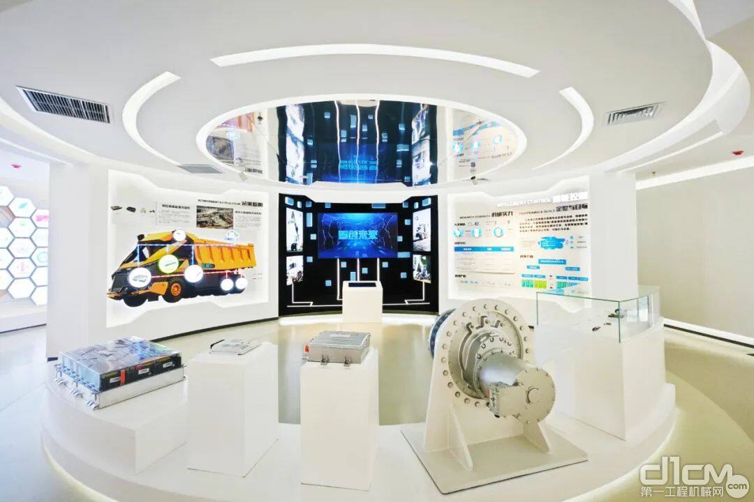 江苏汇智高端工程机械创新中心有限公司展厅