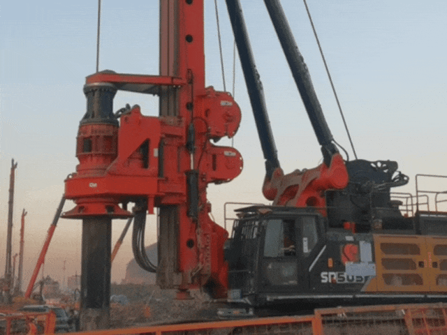 三一全新“国四”旋挖钻机SR505施工现场