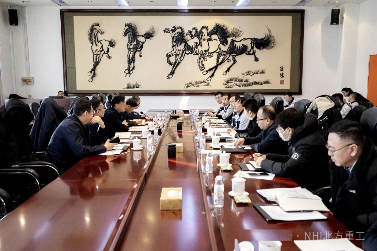 沈阳市委常委、副市长李军等领导到北方重工调研座谈