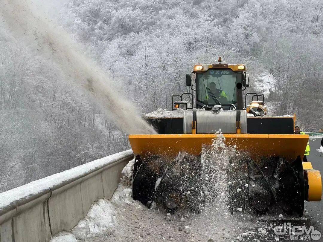 除雪作业