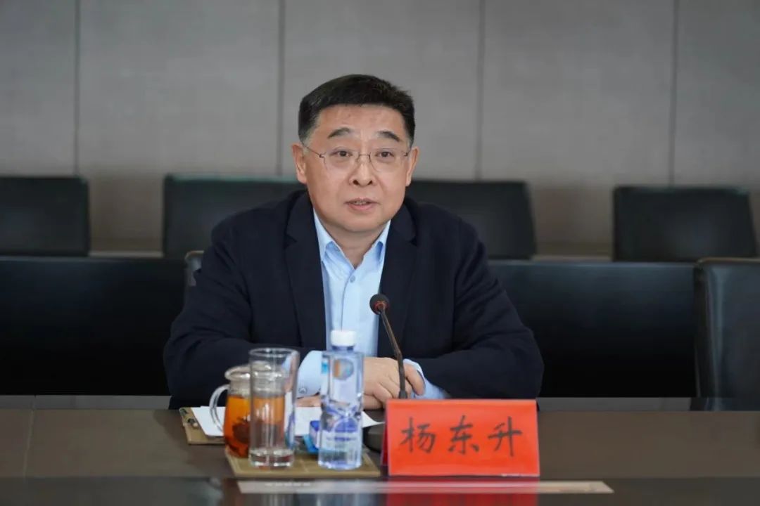 徐工集团与中国进出口银行江苏省分行签署战略合作协议