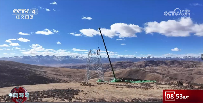 助建全天下海拔最高特低压输电铁塔，中联重科起重机实力“登峰”！