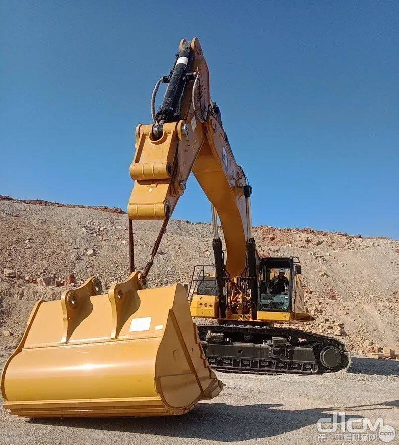 Cat 395超大型挖掘机