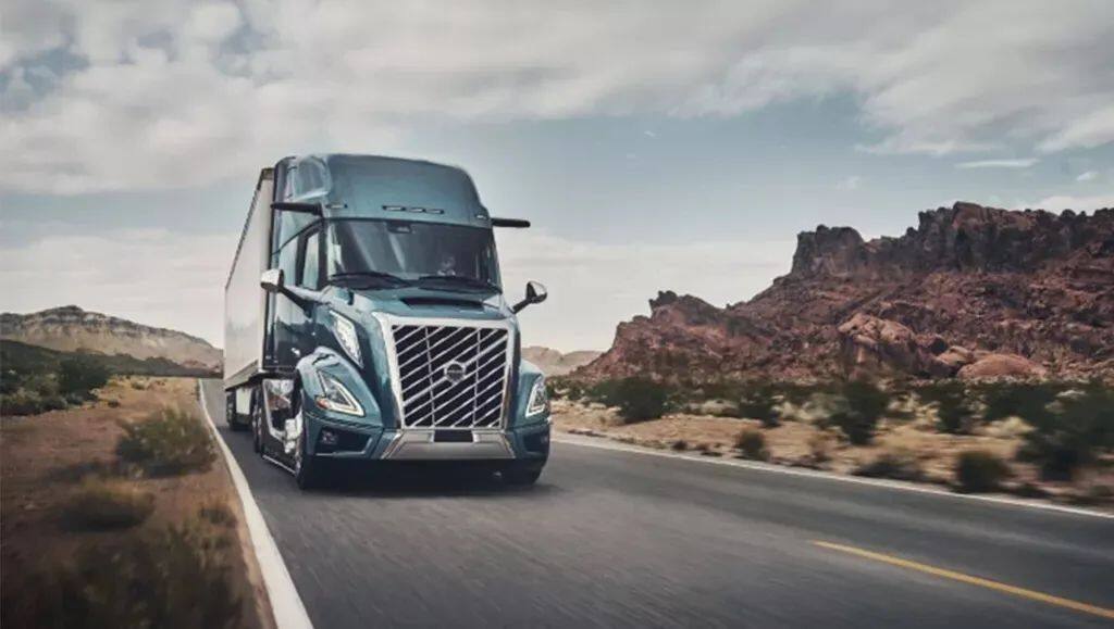 沃尔沃建筑设备全球首台氢动力铰接式卡车原型机沃尔沃HX04