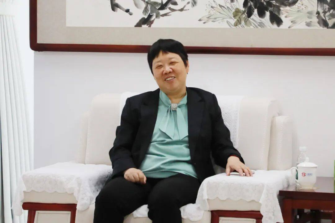 北京建龙重工集团有限公司副总裁黄丹