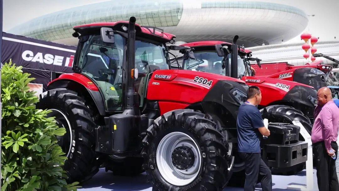 凯斯纽荷兰实力参展2024新疆农业机械博览会，回顾精彩时刻