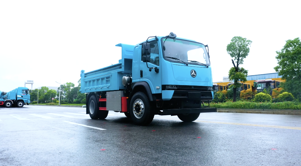 三一4×2城建工程电动自卸车