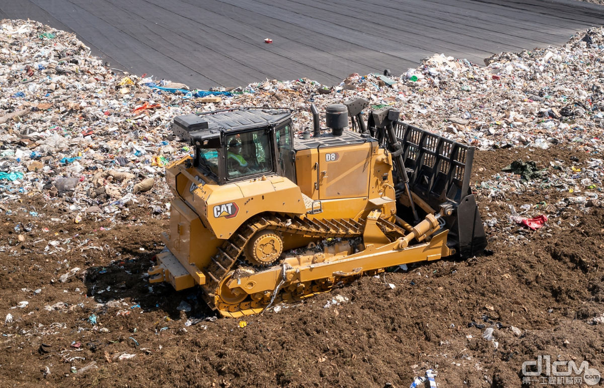 Cat D8 Landscape
