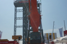 合力45噸RSH4532型正面吊
