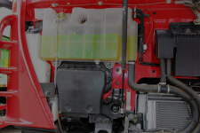 红岩杰狮C100 350马力 6X4 自卸车(CQ3255HTG334)局部细节31885