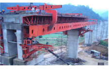 新大方DZ42/100移动模架造桥机施工现场全部图片