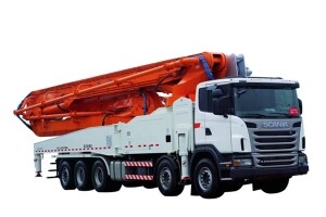 中联重科ZLJ5530THBK 64X-6RZ  碳纤维臂架混凝土泵车图片集