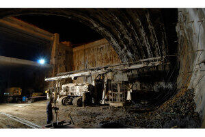 土力ST-120隧道钻机图片集