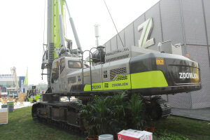中联重科ZR290旋挖钻机
