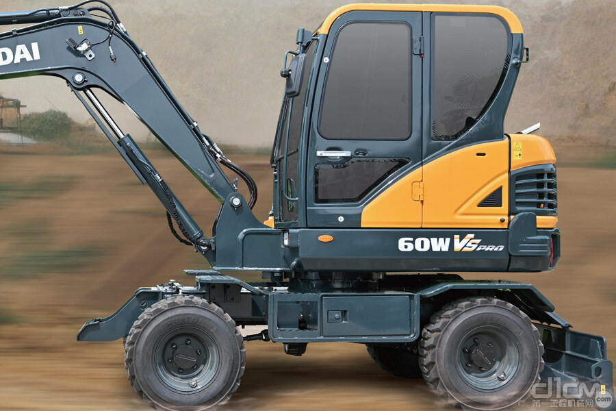 现代r60wvs pro轮式挖掘机