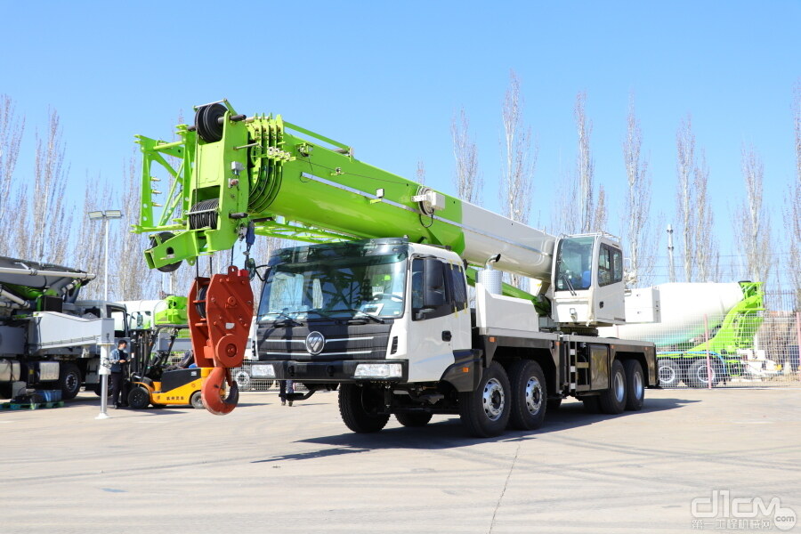 雷薩重機ftc50t5汽車起重機售價多少錢