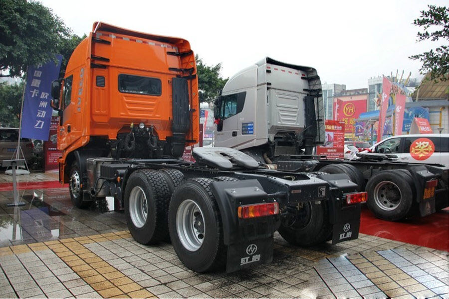 红岩杰狮重卡 480马力 6X4 牵引车(CQ4255HXG334)(速比:3.7)整体视图33177