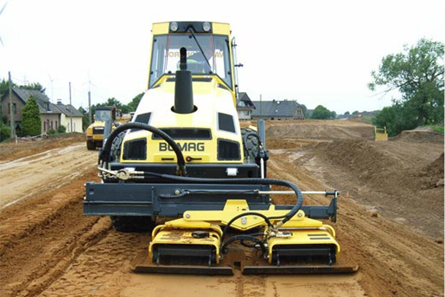 宝马格BW213DH-4BVC with Vibratory Plates单钢轮压路机整体视图35769