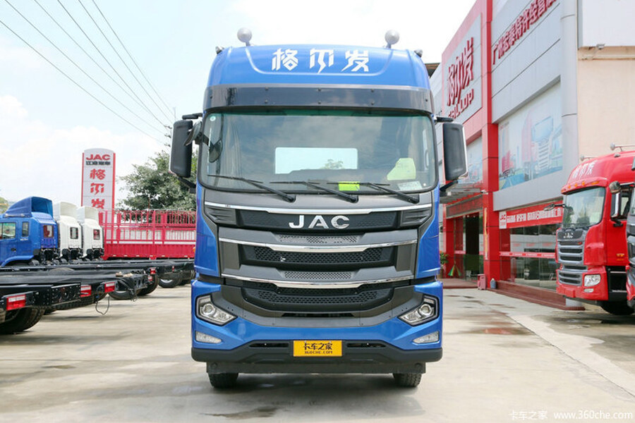 中集瑞江江淮 格尔发A5W 400马力 8X4 5.6方混凝土搅拌车(WL5310GJBHFC35)图片