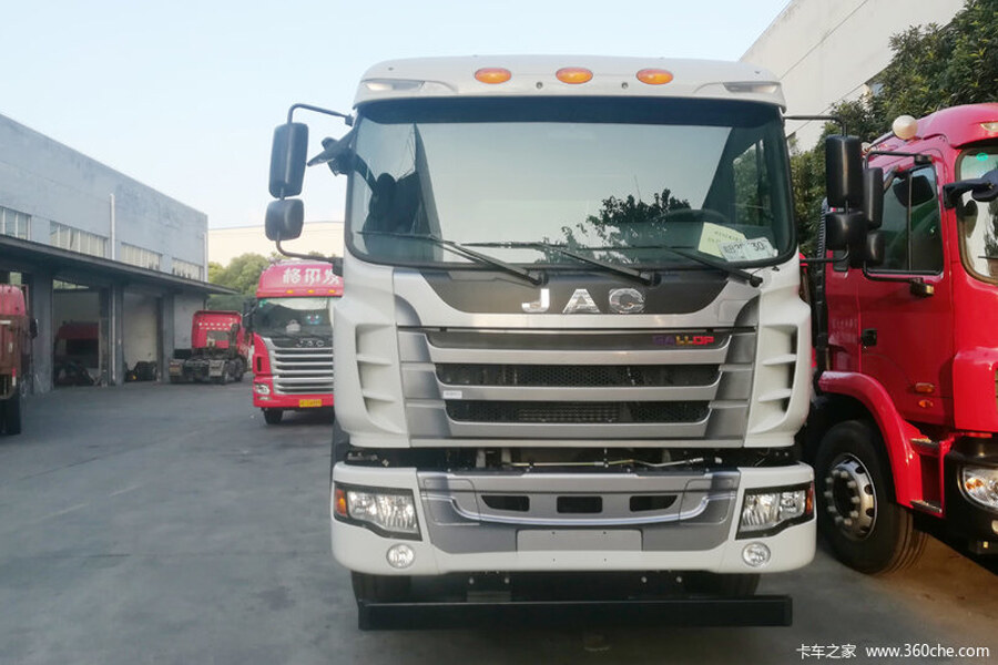 中集瑞江江淮 格尔发K3W 350马力 6X4 3.75方混凝土搅拌车(WL5250GJBHFC41)图片