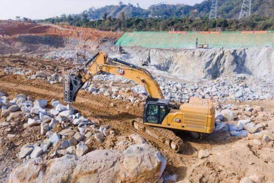 新款国四CAT®355 液压挖掘机