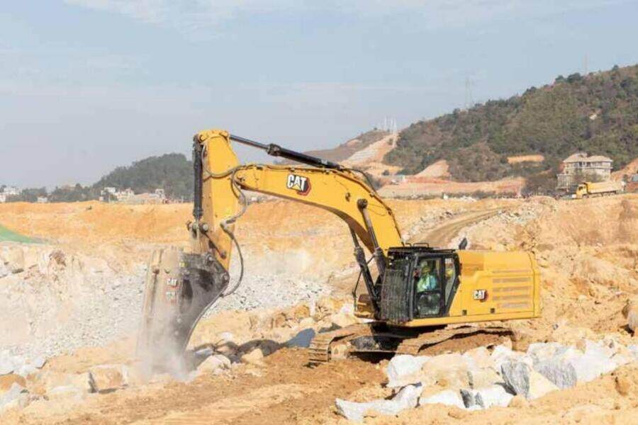 新款国四CAT®355 液压挖掘机