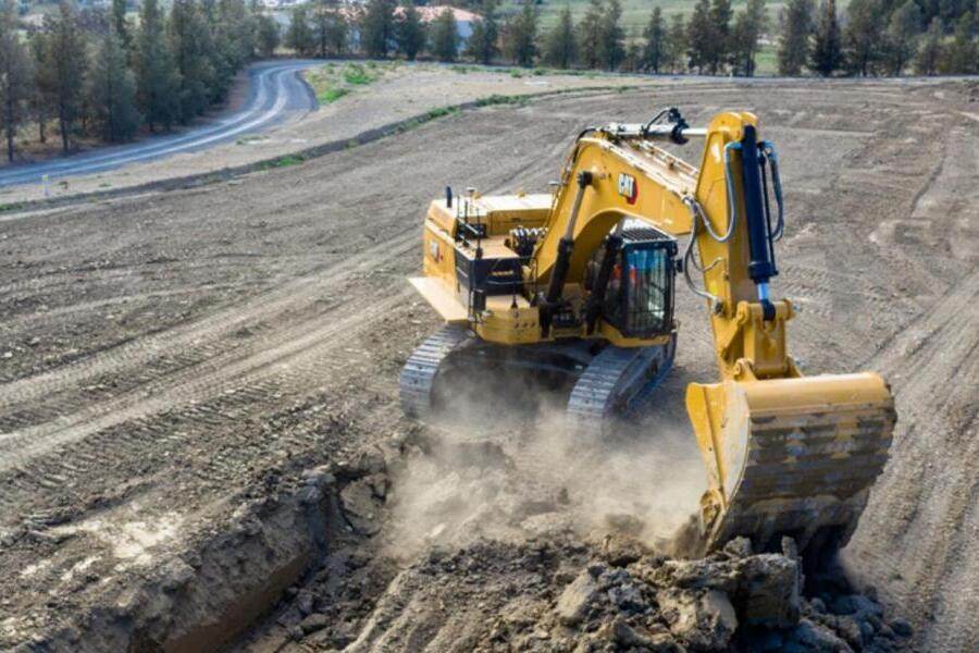 新一代CAT®374 液压挖掘机