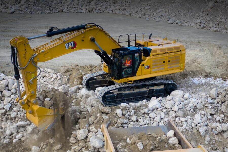 新一代CAT®374 液压挖掘机