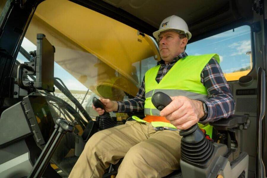 卡特彼勒新一代CAT®395 液压挖掘机局部视图69370