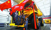 “北京制造”240吨电传动矿用自卸车下线