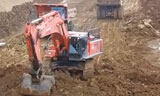 日立850H挖掘机在装车日立EH1000自卸车