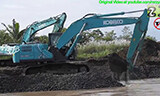泰国神钢SK200挖掘机工作